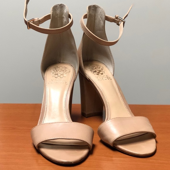 vince camuto nude sandals